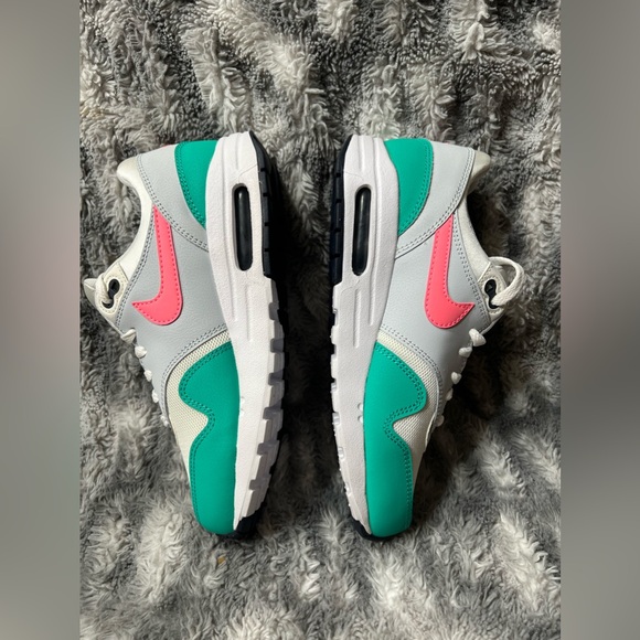 Nike Air Max 1 (Watermelon) - Picture 4 of 7